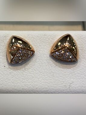 Elegant Solid 14k Rose Gold Pavé Diamond Triangle Studs Earrings